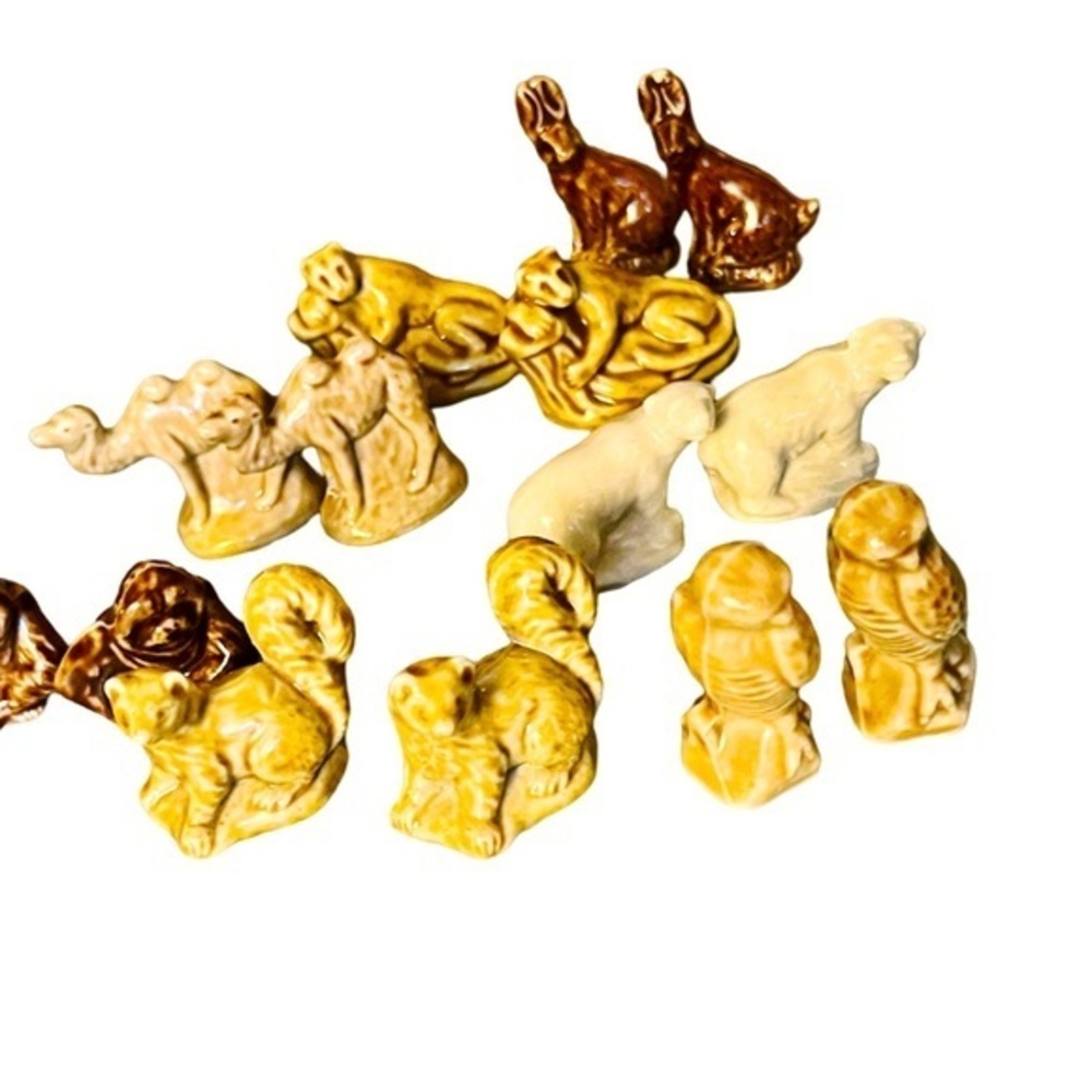 Set of Wade of England "Noah's Ark" carved stones